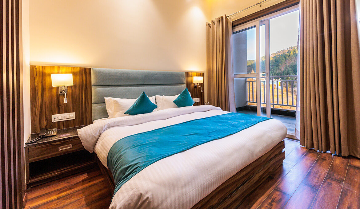 Room, Accommodation, Suite in New Delhi | Shangri-La Eros, New Delhi